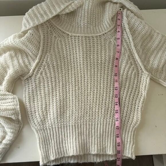 Free People Cowl Neck Turtle Neck Ivory Soft Sweater - Picture 12 of 13